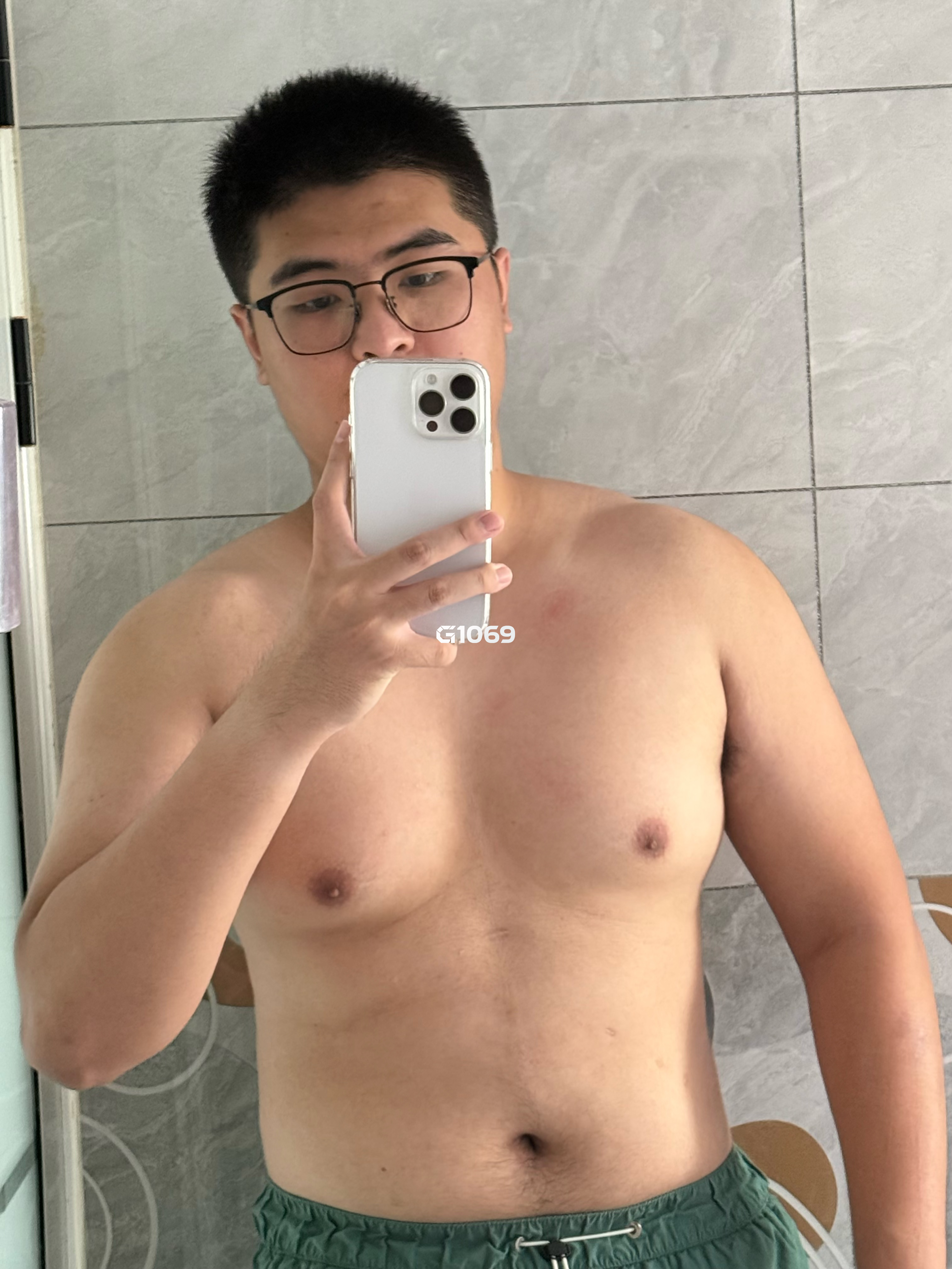 练了吃了玩了