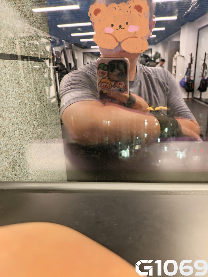 2026-10-16_18.27.19_嗨，是我_算算来健身房好像也有好几个月了_4.png